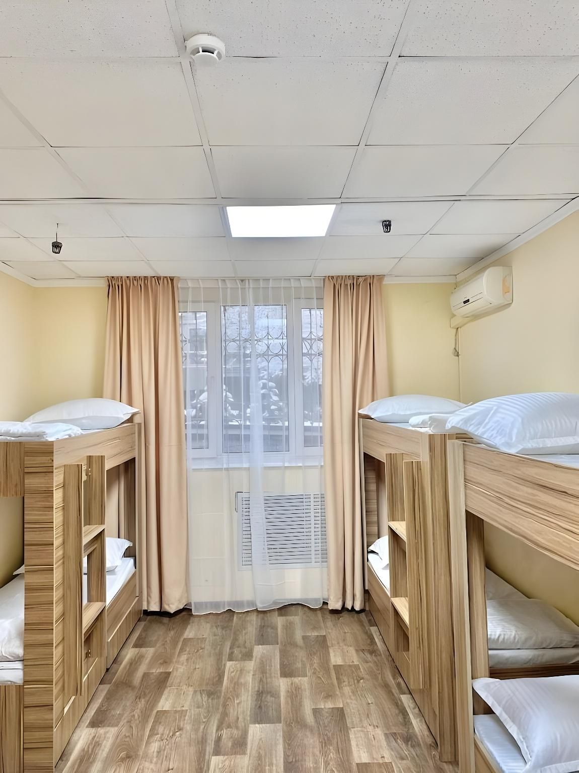Alma-Ata Hostel - Almaty - Quarto