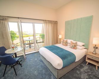 Ocean Sands Hotel - Enniscrone - Bedroom