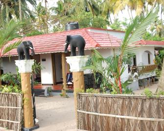 Marari Edens Made For Sea Viewing - Mararikulam - Edificio