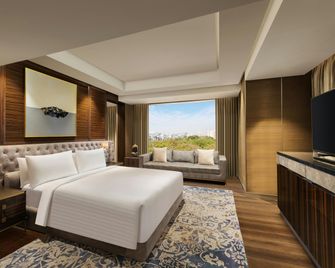 Indore Marriott Hotel - Indore - Slaapkamer