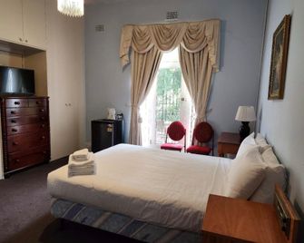 Georgian Court Inn - מלבורן - חדר שינה