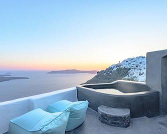 Sophia Luxury Suites - Imerovigli - Ban công