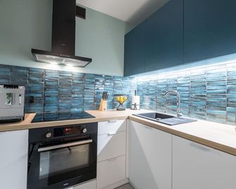 Apartment Frida Katowice Ligota Near Hos - Katowice - Kuchnia