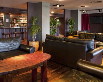 Holiday Inn Aberdeen - West - Aberdeen - Lounge