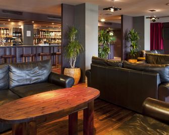 Holiday Inn Aberdeen - West By IHG - Aberdeen - Area lounge