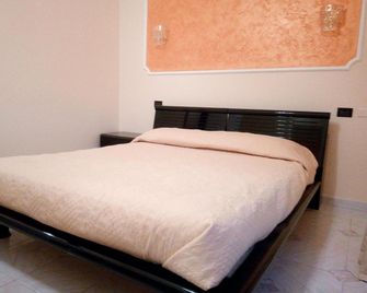 Hotel Al Querceto - Tocco Caudio - Bedroom