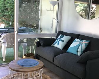 Maison à 300m de la plage, quartier calme - Mimizan - Sala de estar