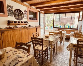 Bozcaada Vitis Hotel - Bozcaada - Restaurang