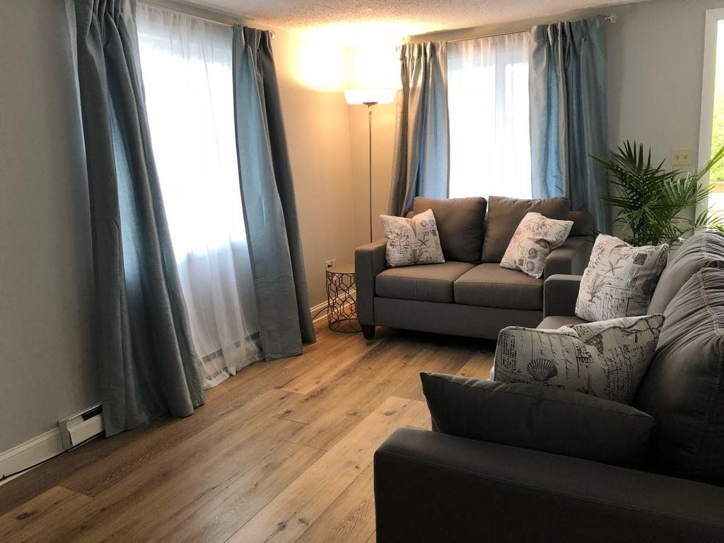 Hyannis Inn - היאניס - סלון