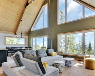 Shack saison - vue sur le fleuve avec spa - Petite-Rivière - Sala de estar