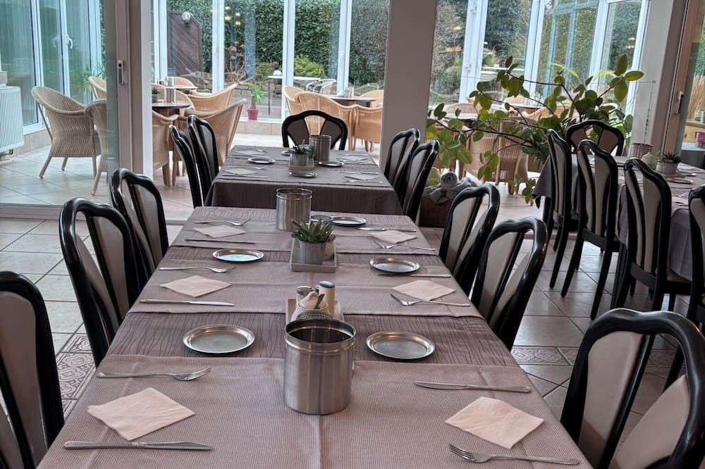 Garten-Hotel Ponick - קלן - מסעדה