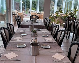 Garten-Hotel Ponick - קלן - מסעדה