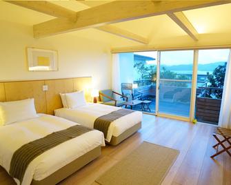 Miru Amami - Tatsugo - Habitación