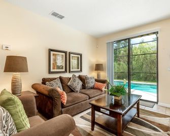 Cypress Pointe House 4 Bedroom - Loughman - Sala de estar