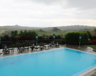 Locanda Del Boscogrande - Agliano Terme - Piscine
