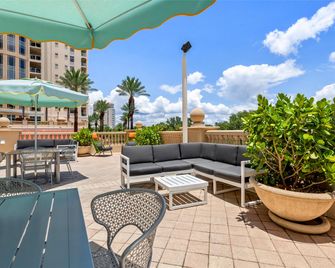 هامبتون إن آند سويتس سان بطرسبرج - سانت بيترسبورغ - شرفة