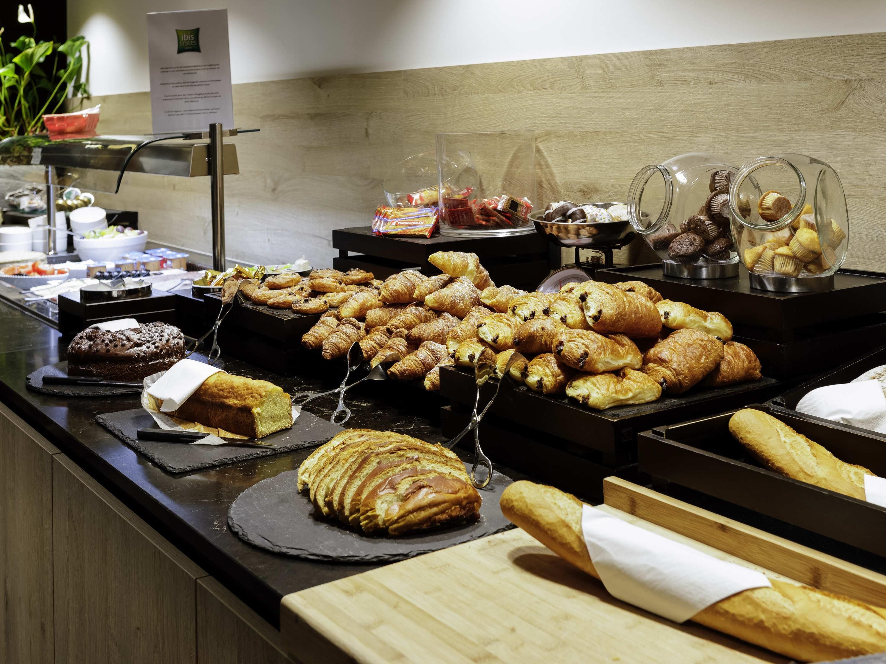 ibis Styles Kortrijk Expo thumbnail 3