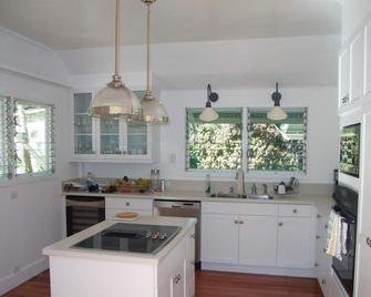 Newly Renovated Piece Of Paradise. Experience Old Hawaii At Its Best. - Kapaau - Cocina