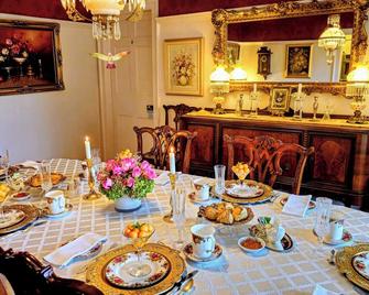 歷史悠久之威爾遜旅館 - 蓋伊樓 - 湖畔尼加拉 - 湖上尼亞加拉 - 餐廳