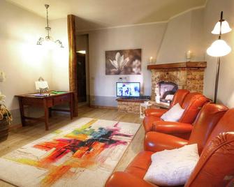 Belvilla By OYO Villa Dezi - Pienza - Pokój dzienny