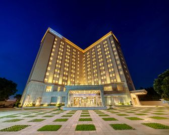 Vivanta Ahmedabad Sg Highway - Ahmedabad - Rakennus