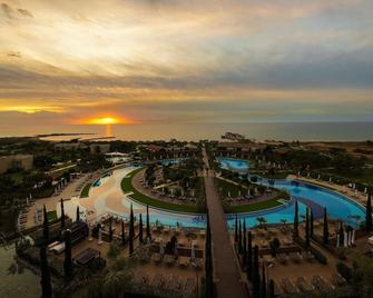 Concorde Luxury Resort & Casino & Convention & Spa - Famagusta - Pool