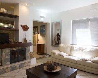 B&B Villa Meridiana - Diamante - Living room