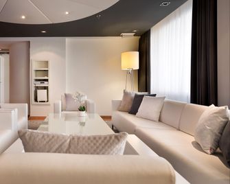 Radisson Blu Hotel Olumpia Tallinn - Tallin - Quarto