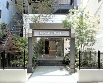 Bande Hotel Osaka - Osaka - Building