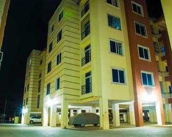 Farajah 3br By Mtwapa Homestay - Mtwapa - Gebäude