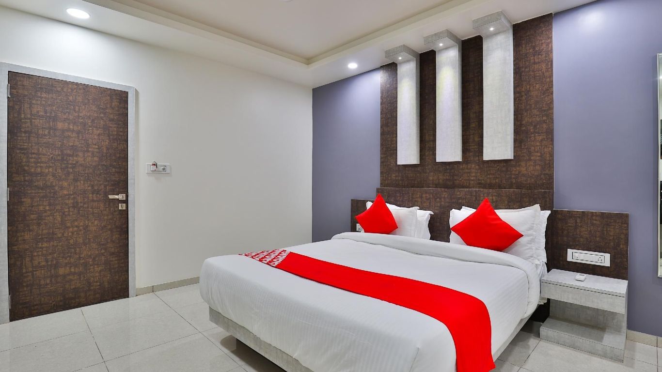 Oyo 23174 Hotel Parth Inn