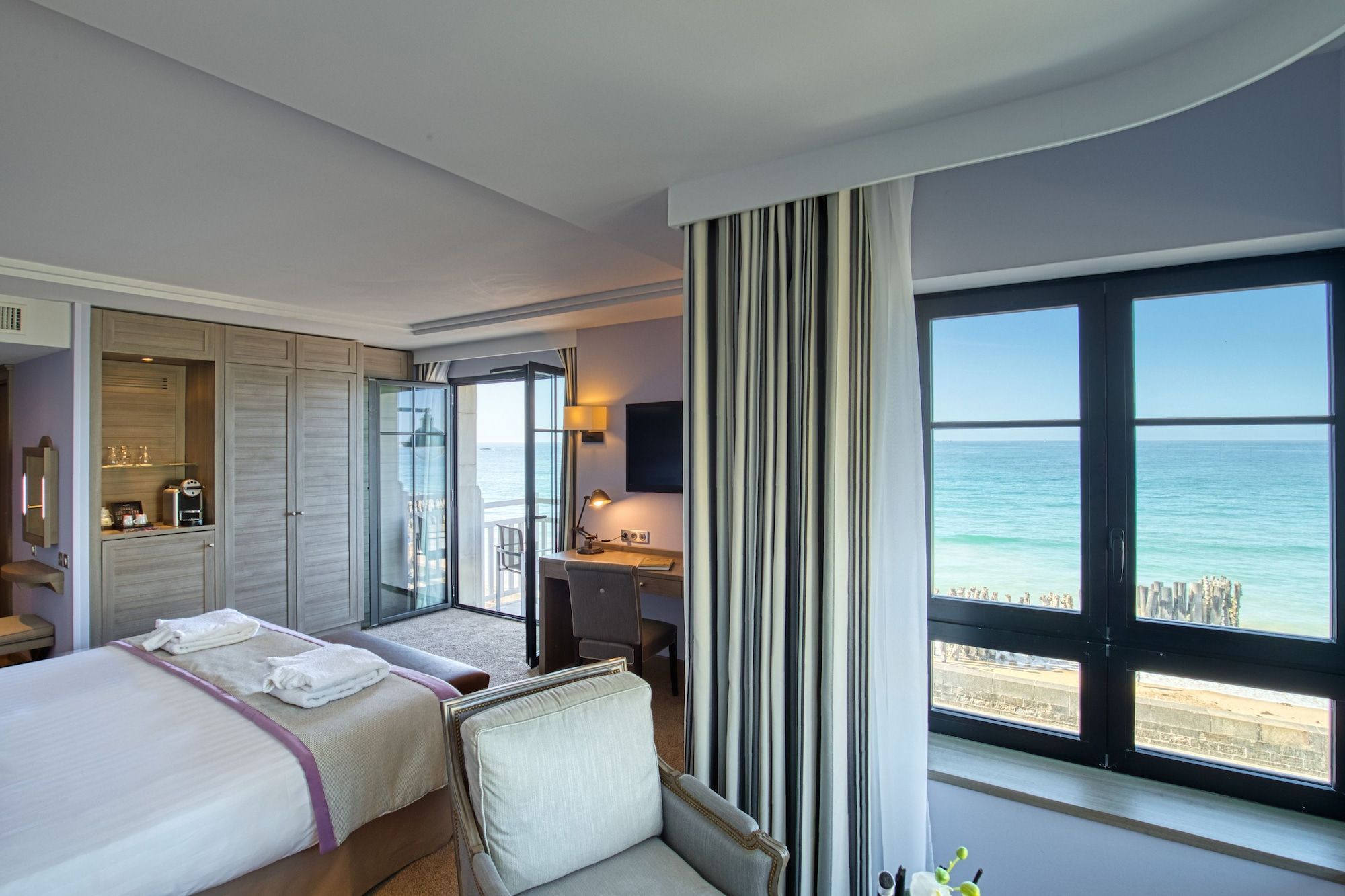Hôtel Le Nouveau Monde - Saint-Malo - Soveværelse