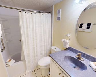Islander Beach Resort 302 - Fort Walton Beach - Bathroom