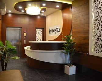 Hotel Lavanya Tower - Haldwani - Recepción