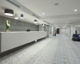 Mar Azul Pur Estil Hotel & Spa - Cala Ratjada - Front desk