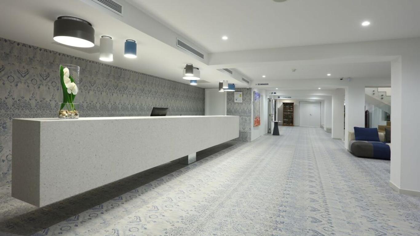 Mar Azul Pur Estil Hotel & Spa