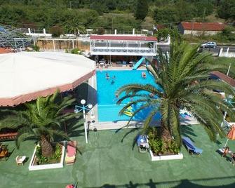 Villa Magdalena Family Studios - Agios Ioannis - Pool