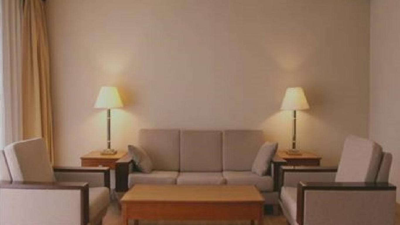 The Grand Suite