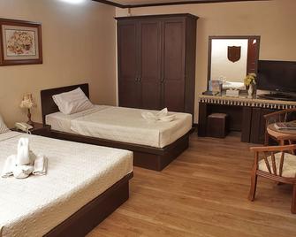 Vista Marina Hotel and Resort - Subic Bay Freeport Zone - Chambre