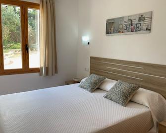 Mestral Apto En Planta Baja Con Piscina - Arenal d'en Castell - Chambre