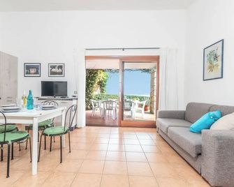 Villa Laura - Happy Rentals - Cannigione
