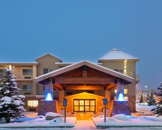 Holiday Inn Express & Suites Fraser - Winter Park Area - Fraser - Budynek
