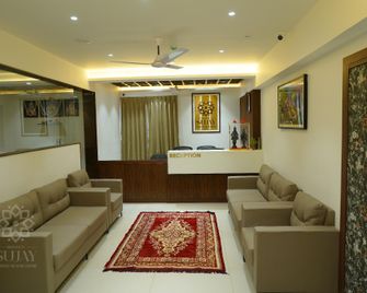 Nayaks Sujay - Experience the Divine Comfort - Māvalli - Lobby