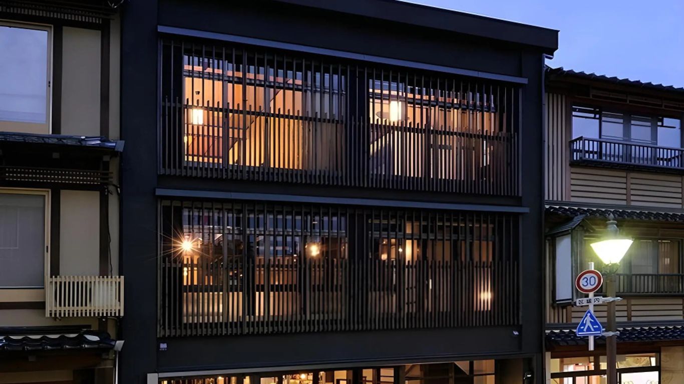 كويادو إيني