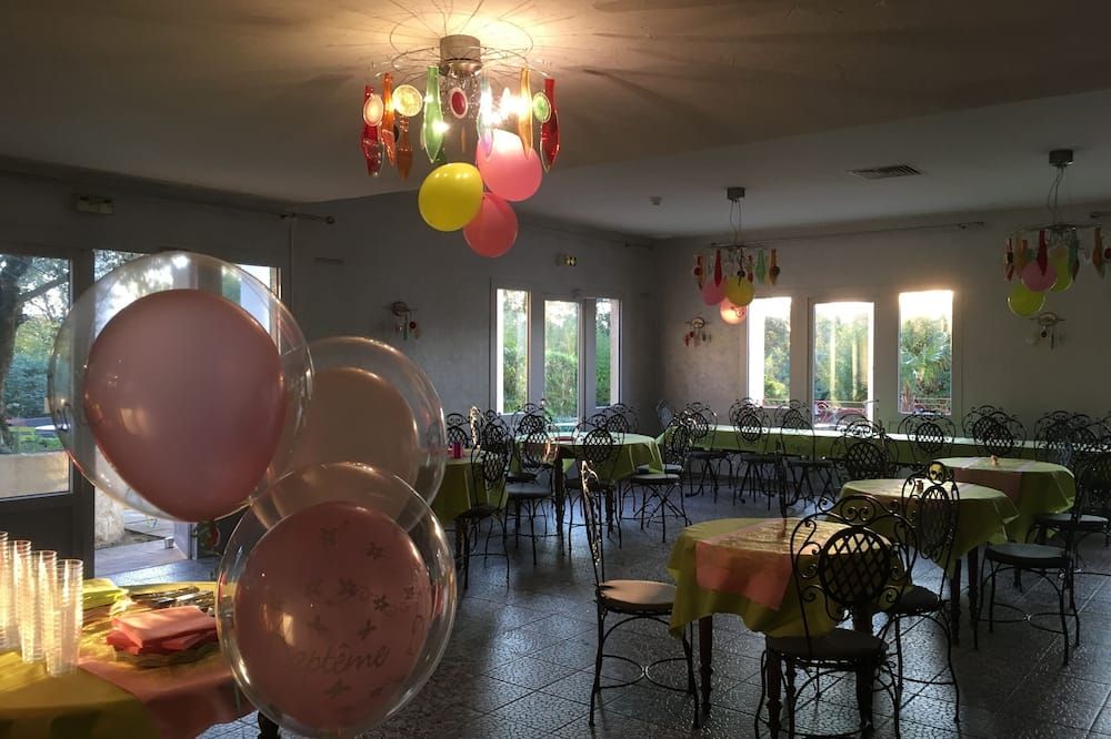 أوتيل لا روزيليري