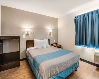 Motel 6 Fort Wayne In - Fort Wayne - Bedroom