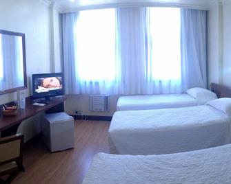 City Hotel by Fast10 - Porto Alegre - Bedroom