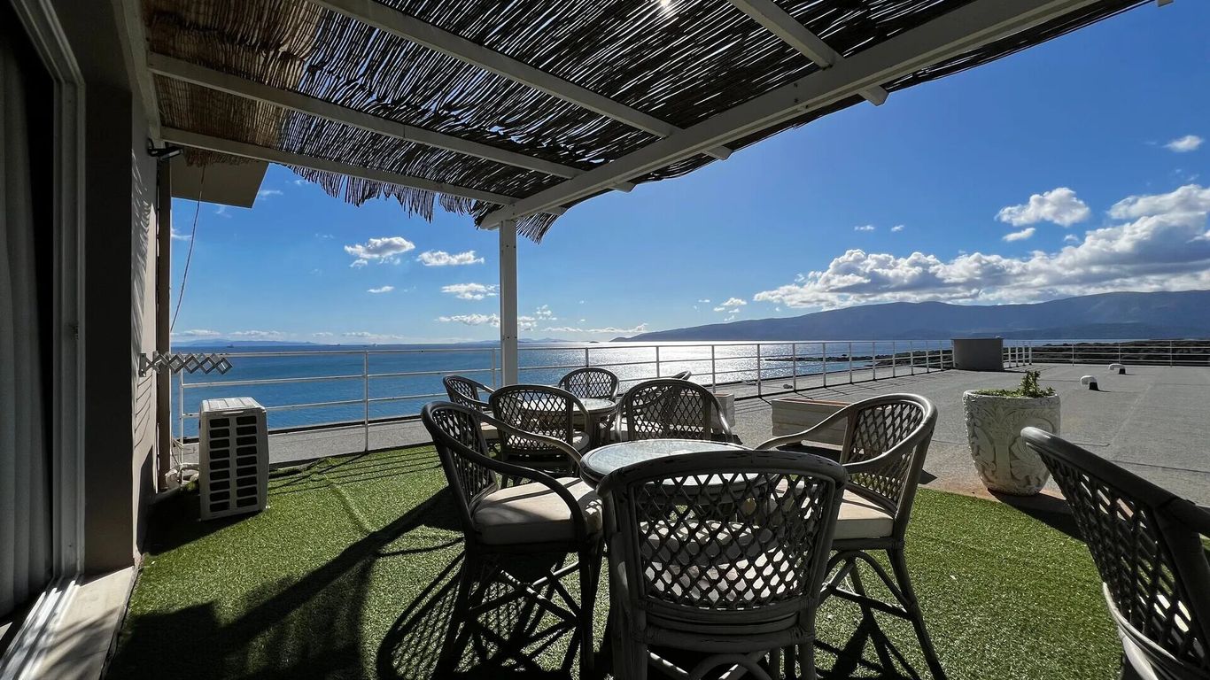 King Saron Hotel Resort