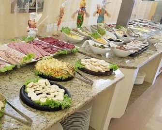 Spa & Wellness Hotel Elit - Baltschik - Buffet