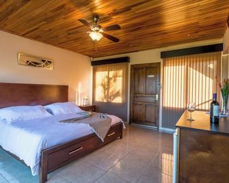 Barons Resort - Atenas - Schlafzimmer